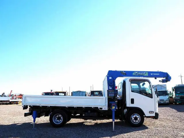 いすゞ エルフ SKG-NPR85YN(2WD)の写真6