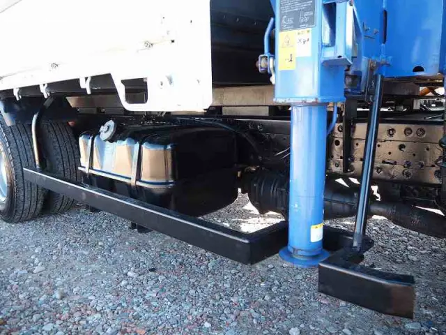 いすゞ エルフ SKG-NPR85YN(2WD)の写真31