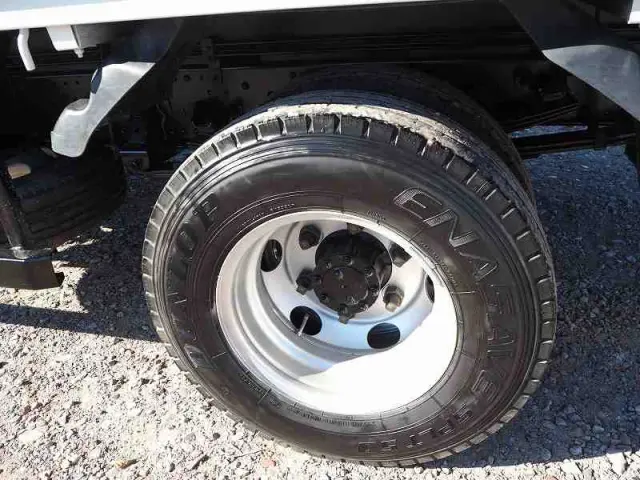 いすゞ エルフ SKG-NPR85YN(2WD)の写真38