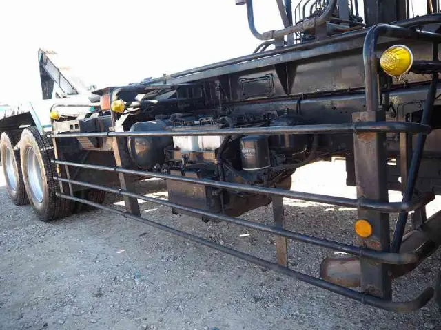 いすゞ ギガ PJ-CYZ77Q6(6x4)の写真18