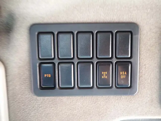 いすゞ ギガ PJ-CYZ77Q6(6x4)の写真47