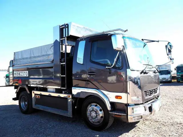 三菱 ファイター QKG-FK62FZ(2WD)の写真7