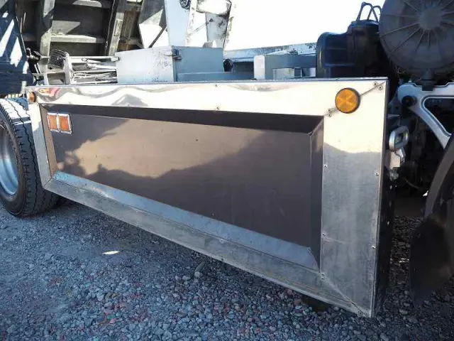 三菱 ファイター QKG-FK62FZ(2WD)の写真14