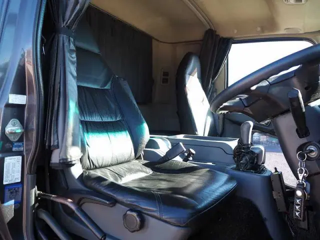 三菱 ファイター QKG-FK62FZ(2WD)の写真42