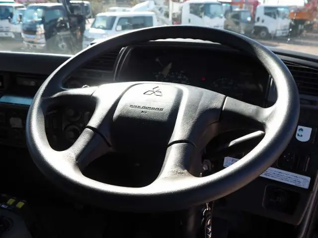 三菱 ファイター QKG-FK62FZ(2WD)の写真45