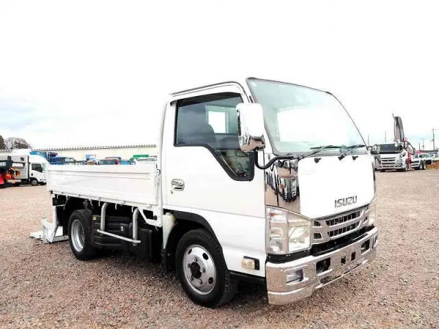 いすゞ エルフ SKG-NHS85AN(4WD)の写真7