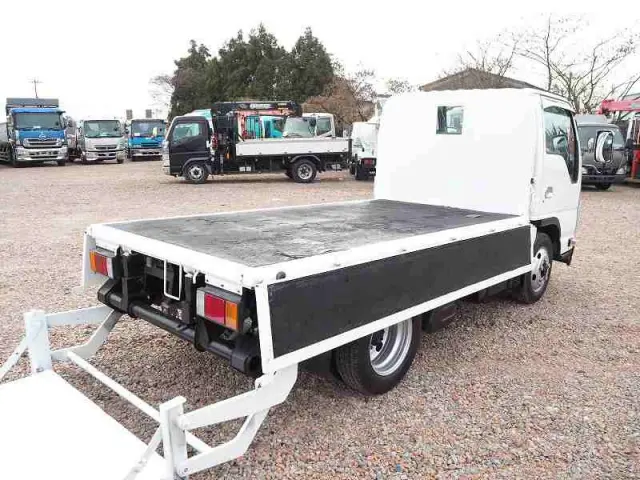 いすゞ エルフ SKG-NHS85AN(4WD)の写真12