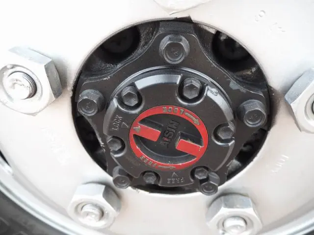 いすゞ エルフ SKG-NHS85AN(4WD)の写真19