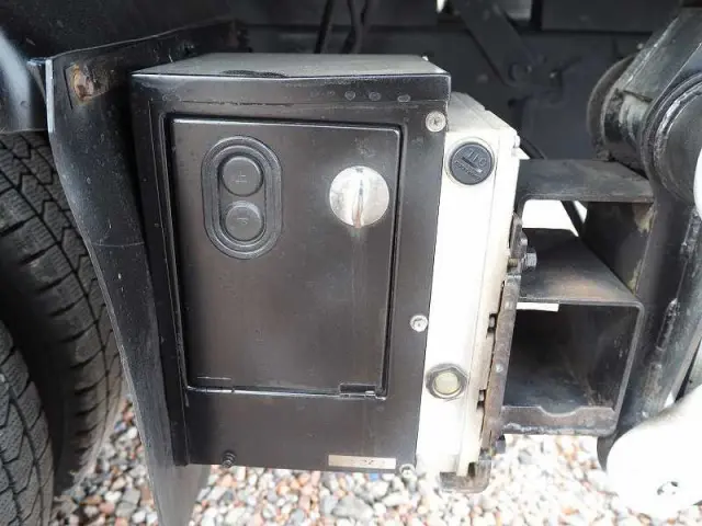 いすゞ エルフ SKG-NHS85AN(4WD)の写真25