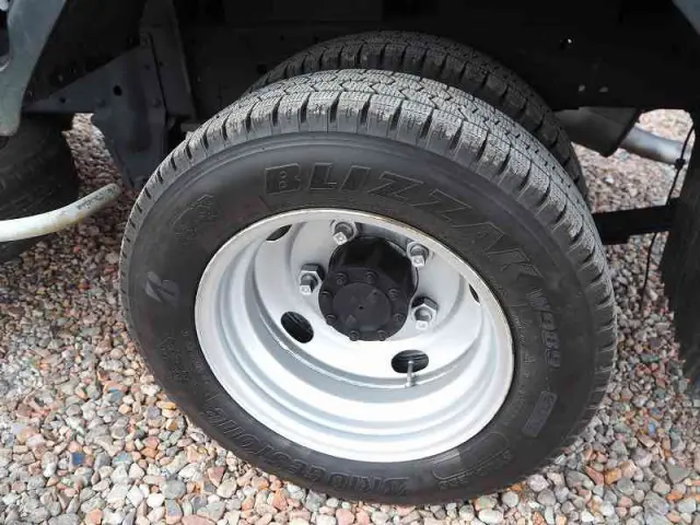 いすゞ エルフ SKG-NHS85AN(4WD)の写真28