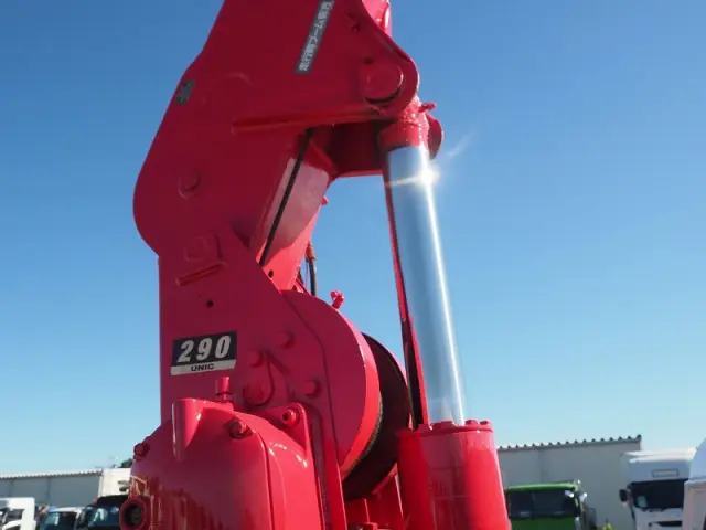 UD コンドル PA-BPR81N(2WD)の写真11