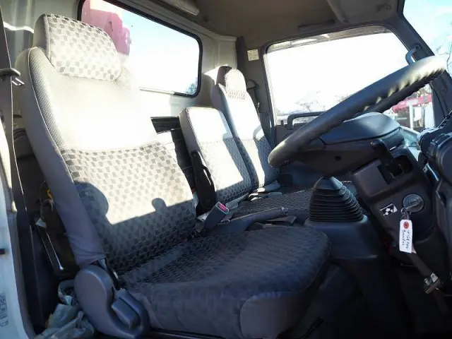 UD コンドル PA-BPR81N(2WD)の写真45