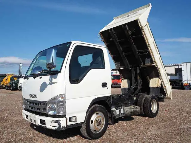 いすゞ エルフ TPG-NKS85AN(4WD)の写真9