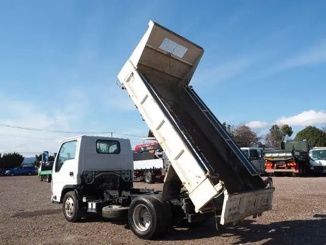 いすゞ エルフ TPG-NKS85AN(4WD)の写真11