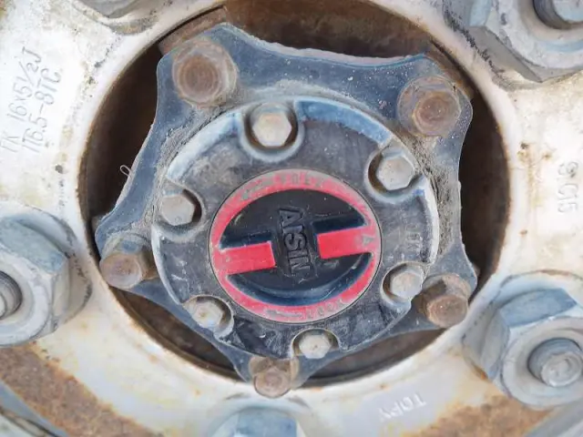 いすゞ エルフ TPG-NKS85AN(4WD)の写真19