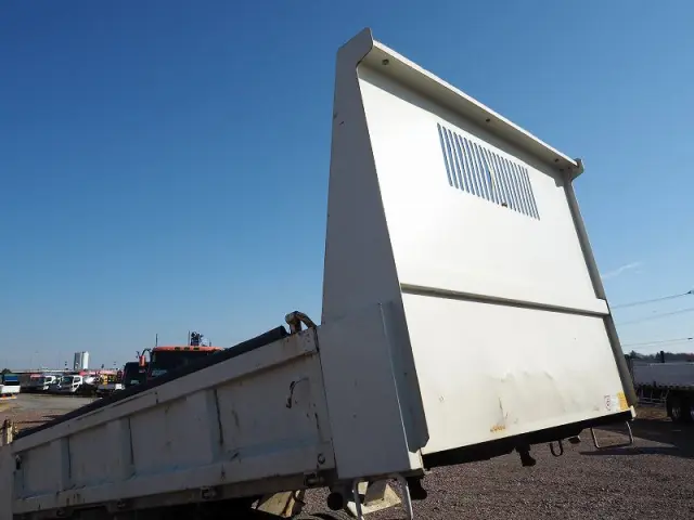 いすゞ エルフ TPG-NKS85AN(4WD)の写真40