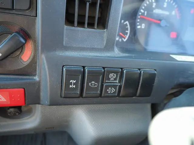 いすゞ エルフ TPG-NKS85AN(4WD)の写真49