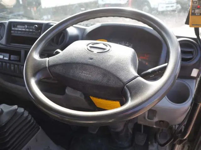 日野 デュトロ TKG-XZU620T(2WD)の写真47