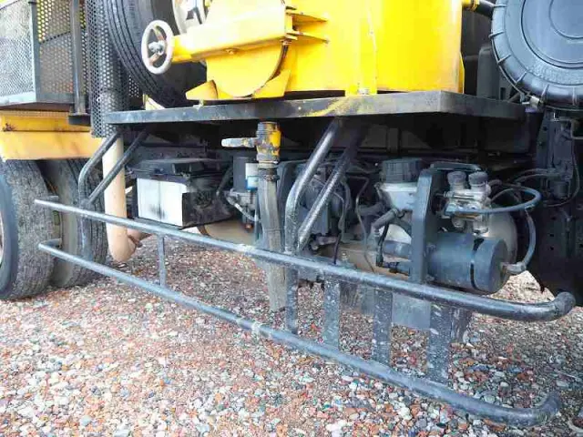 日野 レンジャー BDG-FD7JDWA(2WD)の写真12