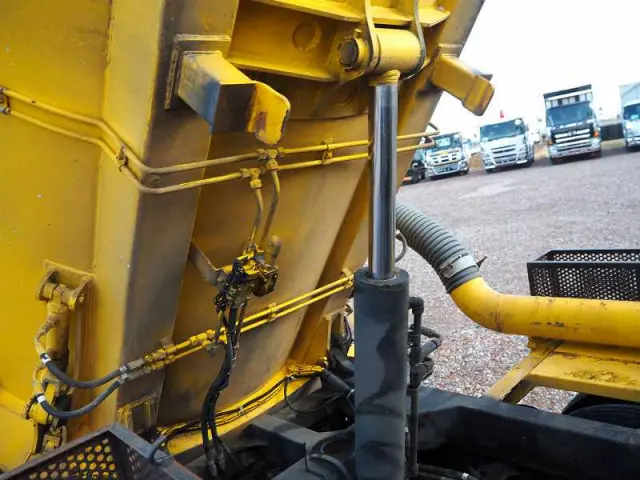 日野 レンジャー BDG-FD7JDWA(2WD)の写真15