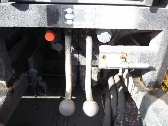 日野 レンジャー BDG-FD7JDWA(2WD)の写真31