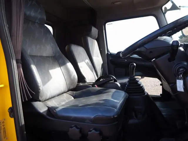 日野 レンジャー BDG-FD7JDWA(2WD)の写真45