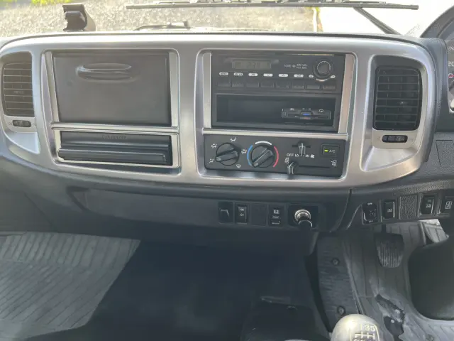 日野 レンジャー BDG-FD7JDWA(2WD)の写真46