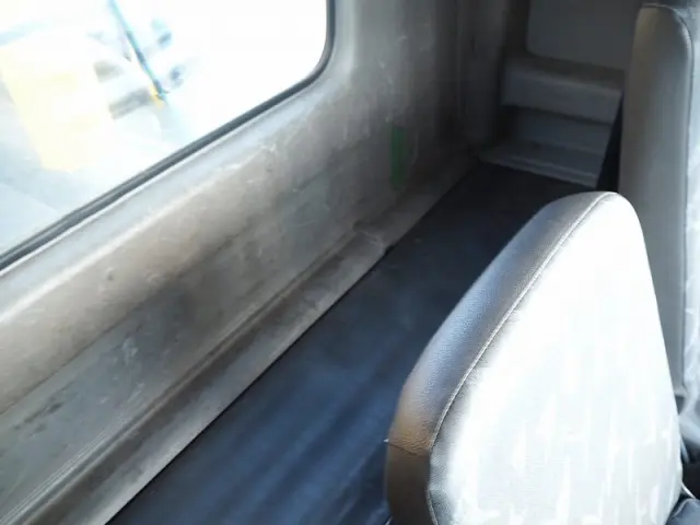 日野 レンジャー BDG-FD7JDWA(2WD)の写真48