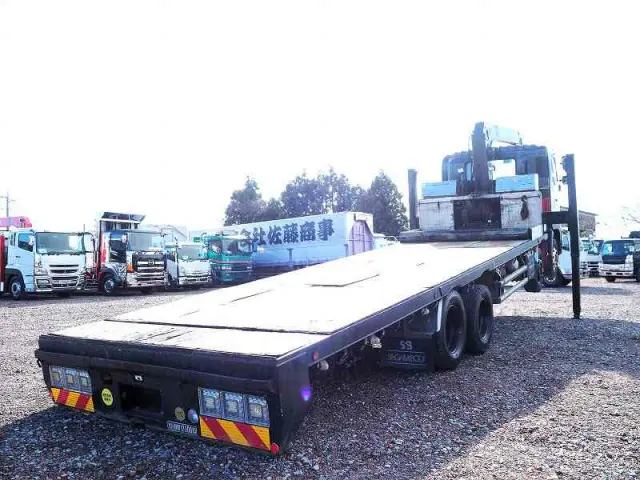 日野 プロフィア LKG-FW1EWBA(8x4)の写真5