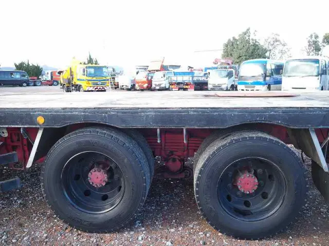 日野 プロフィア LKG-FW1EWBA(8x4)の写真38