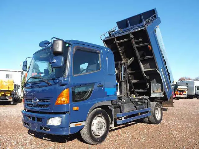 日野 レンジャー LKG-FE7JEAA(2WD)の写真9