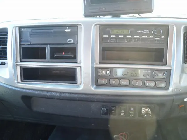 日野 レンジャー LKG-FE7JEAA(2WD)の写真49