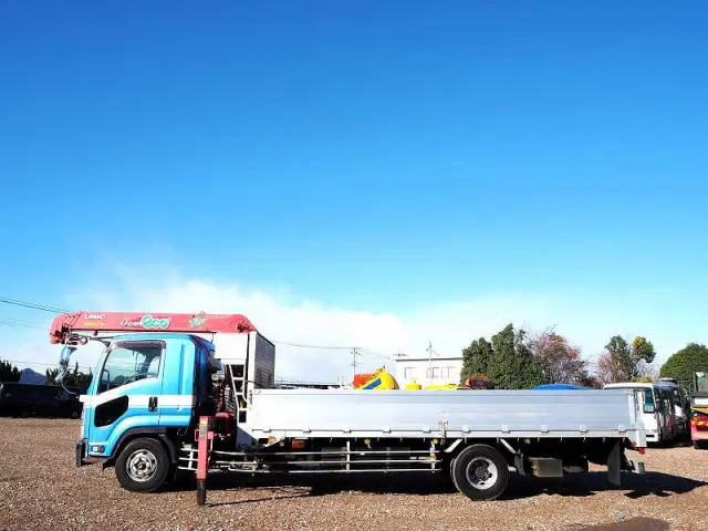 いすゞ フォワード PKG-FSR90S2(2WD)の写真2