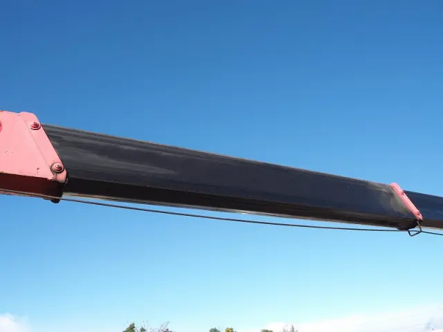 いすゞ フォワード PKG-FSR90S2(2WD)の写真15