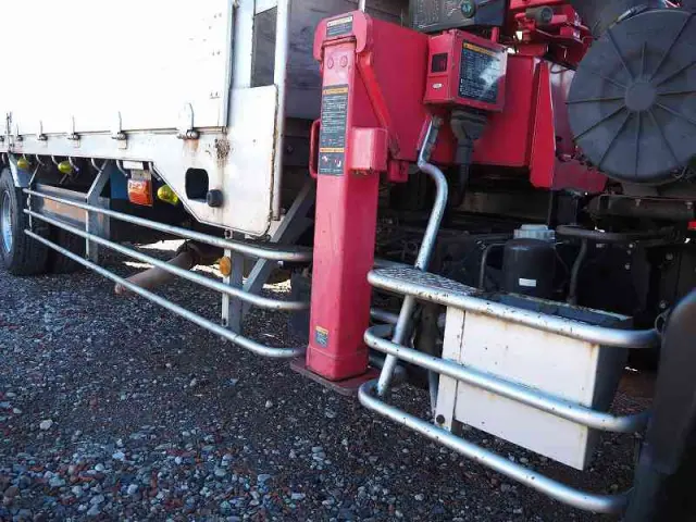 いすゞ フォワード PKG-FSR90S2(2WD)の写真29