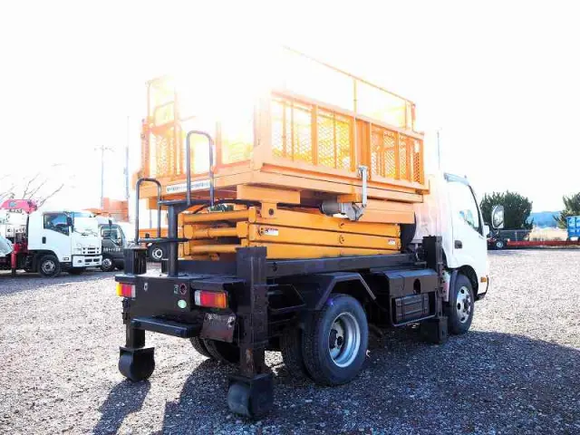 日野 デュトロ TKG-XZU600X(2WD)の写真5