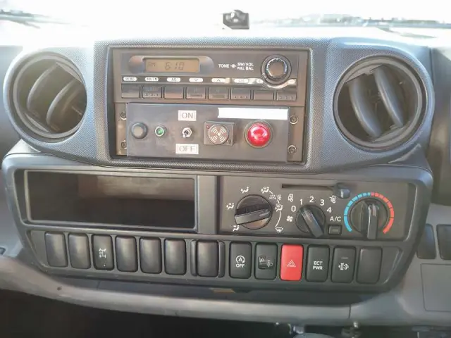 日野 デュトロ TKG-XZU600X(2WD)の写真49