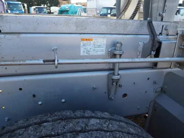 いすゞ ギガ 2PG-CXZ77CT(6x4)の写真22