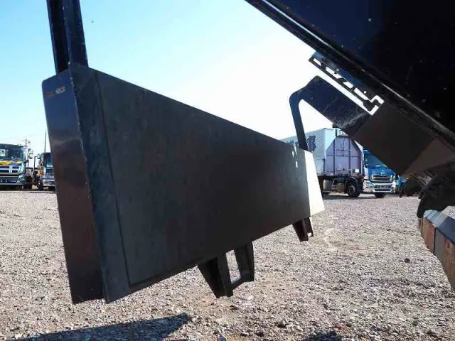 いすゞ ギガ 2PG-CXZ77CT(6x4)の写真25