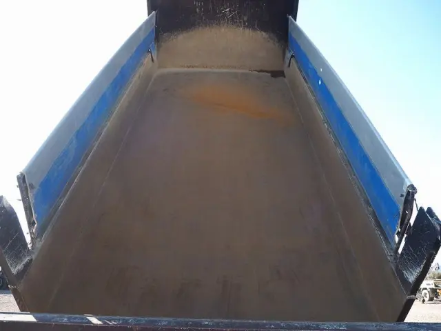 いすゞ ギガ 2PG-CXZ77CT(6x4)の写真26