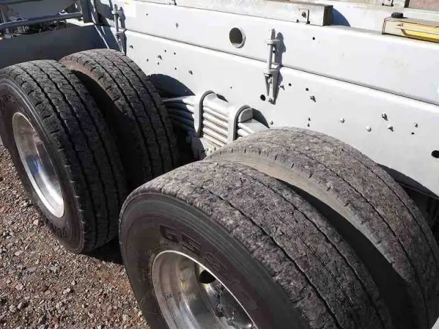 いすゞ ギガ 2PG-CXZ77CT(6x4)の写真28