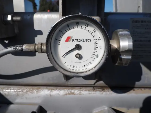 いすゞ ギガ 2PG-CXZ77CT(6x4)の写真31