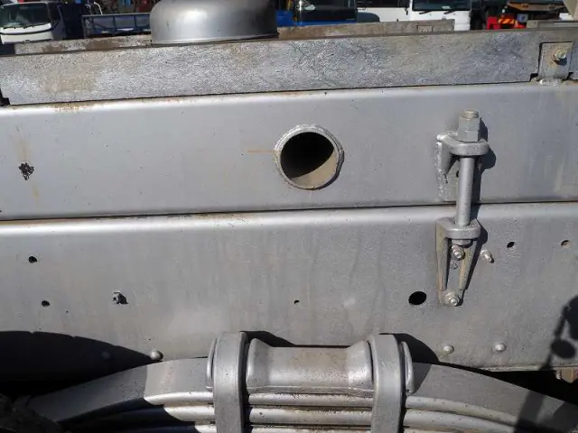 いすゞ ギガ 2PG-CXZ77CT(6x4)の写真32