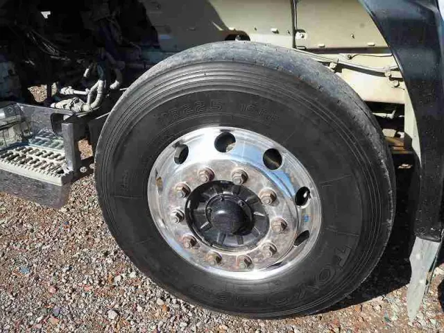 いすゞ ギガ 2PG-CXZ77CT(6x4)の写真38