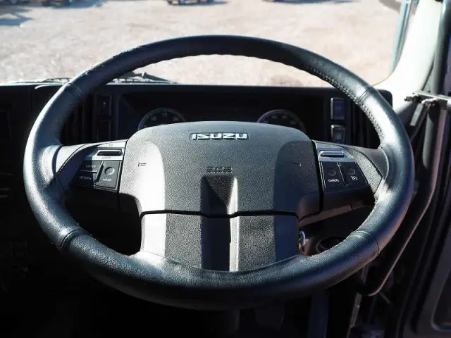 いすゞ ギガ 2PG-CXZ77CT(6x4)の写真50