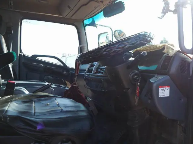 日野 レンジャー BDG-FE7JEWA(2WD)の写真43