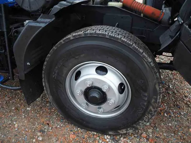 いすゞ フォワード TKG-FRR90S1(2WD)の写真29