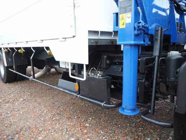 いすゞ フォワード TKG-FRR90S1(2WD)の写真30