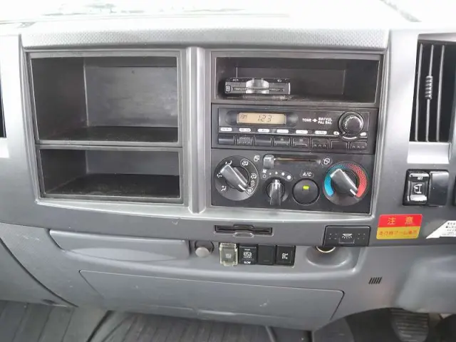 いすゞ フォワード TKG-FRR90S1(2WD)の写真48