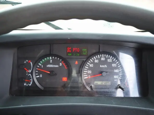 いすゞ フォワード TKG-FRR90S1(2WD)の写真49